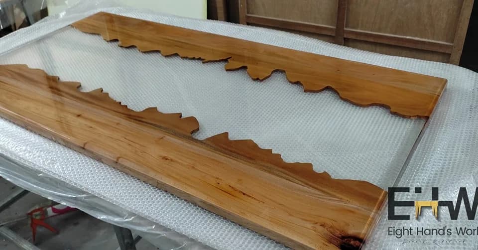 Epoxy Deep pour Transparent Table top